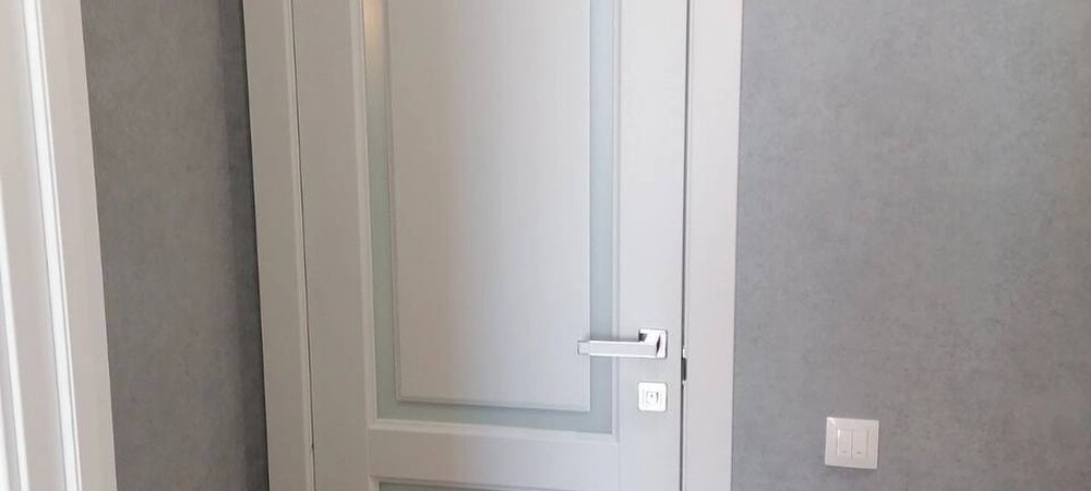 Установили межкомнатные двери под ключ